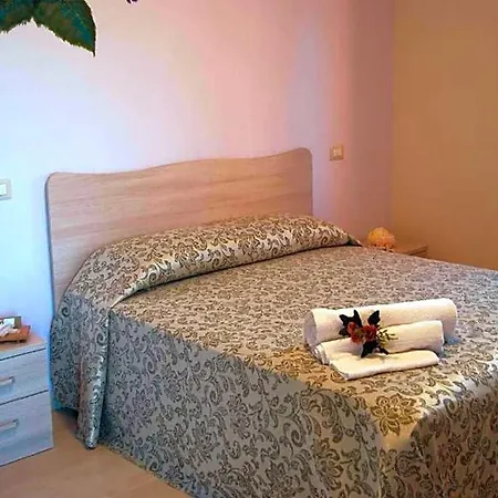 فندق مبيت وإفطار Tenuta Madre Terra